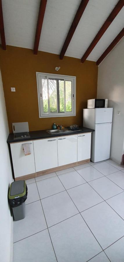 Les Cottages De Roseau كابستر-بيل-أو المظهر الخارجي الصورة
